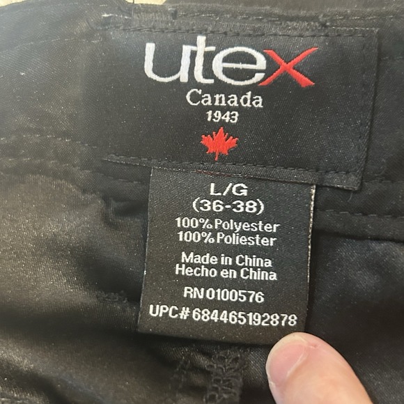 Utex Canada Men's Pants Size L Black Cargo Pockets Convertible Outdoor - Picture 3 of 3